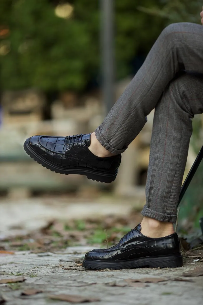 Black Detailed Derby Shoes