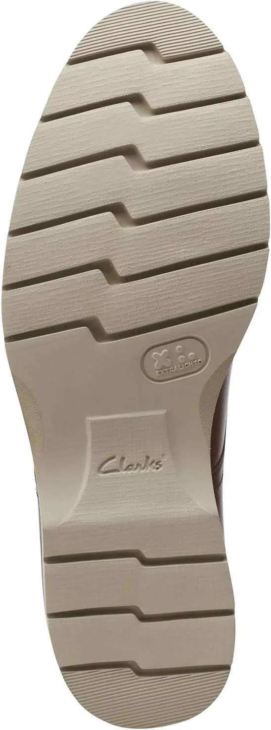 Clarks Men's Bayhill Plain Oxford Flat