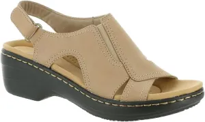 Clarks Merliah Style Heeled Sandal, Sand Leather, 7 Medium