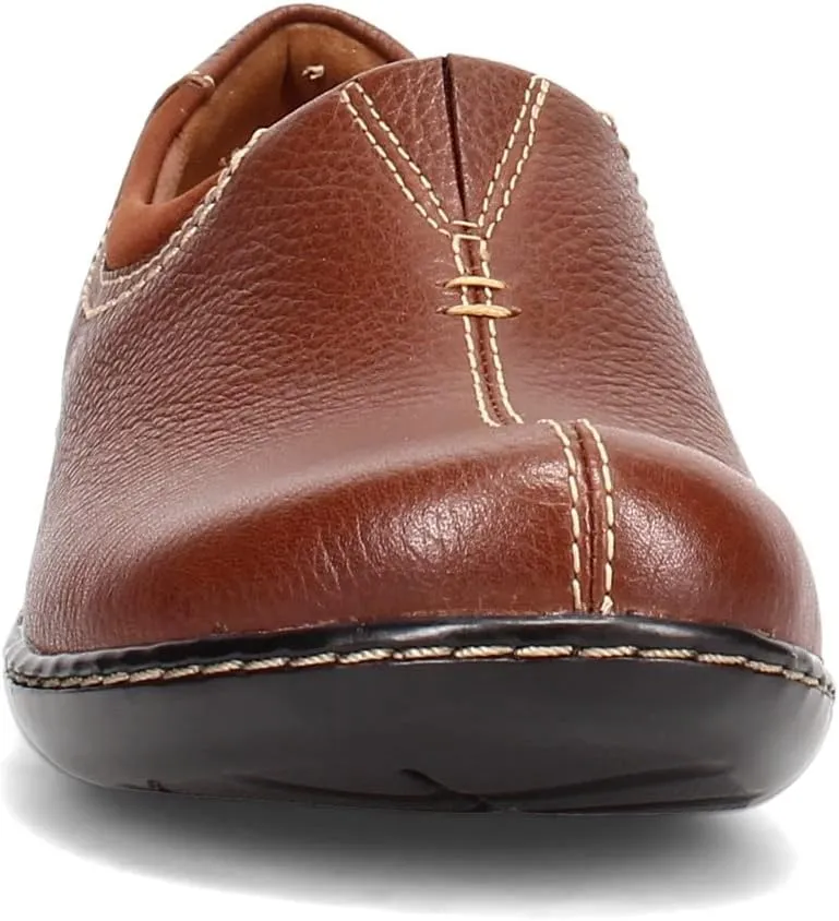 Clarks Women's Ashland Joy Loafer