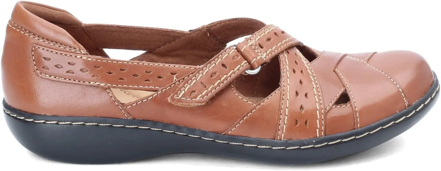 Clarks Women's Ashland Spin Q Loafer