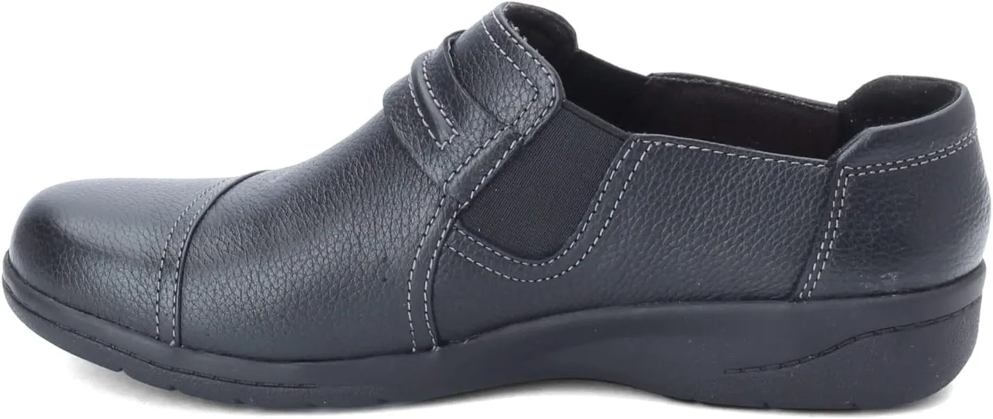 Clarks Women's Cheyn Madi Loafer