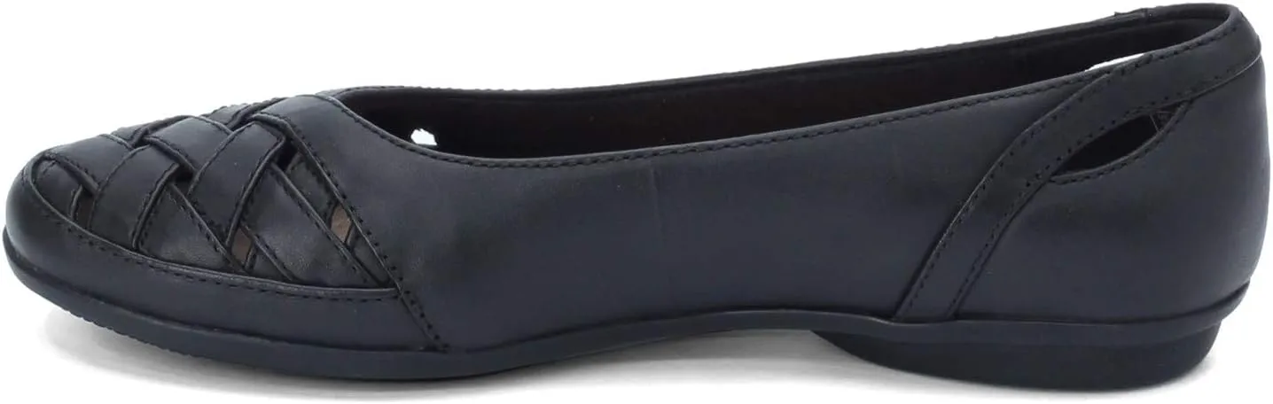 Clarks Women's Gracelin Maze Loafer Flat
