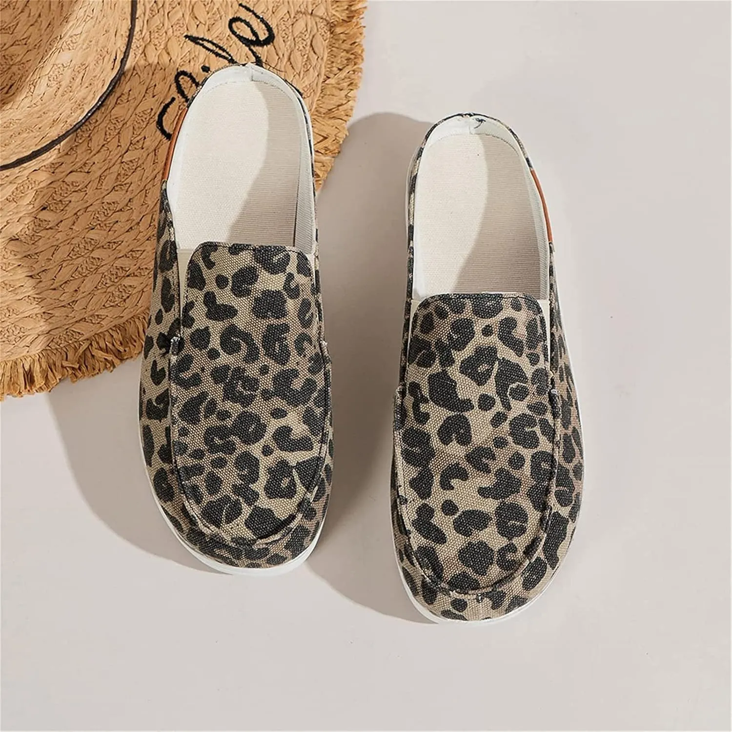 DOIX Women's Garden Clogs Sandals Casual Flats Canvas Slippers Slip on Mules Sneakers Loafer Shoes Summer Indoor Outdoor Anti-Slip Walking Shoes Memory Foam Padded,Leopard Print,US6/EU37