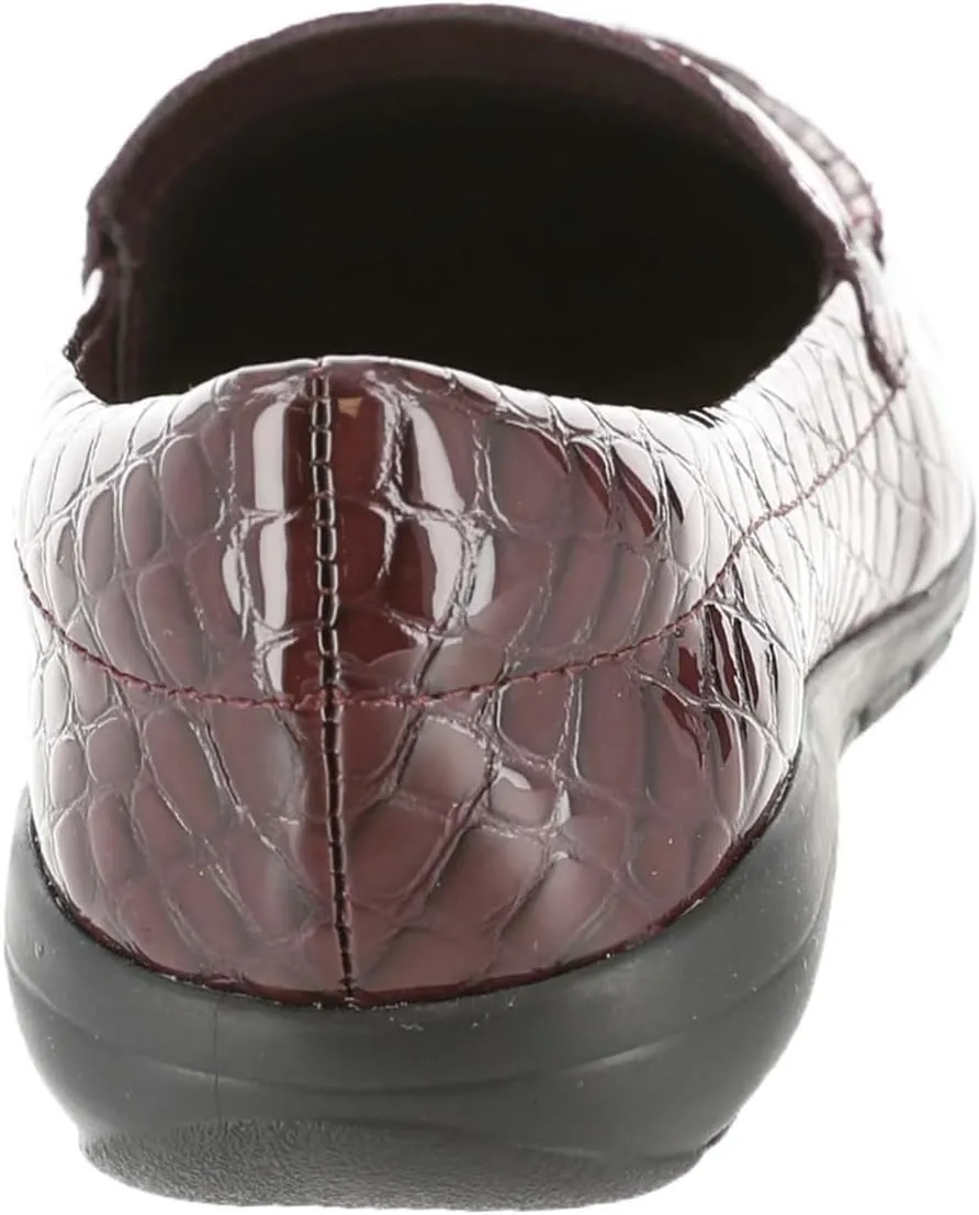 Easy Spirit Women's Abide 8 Loafer