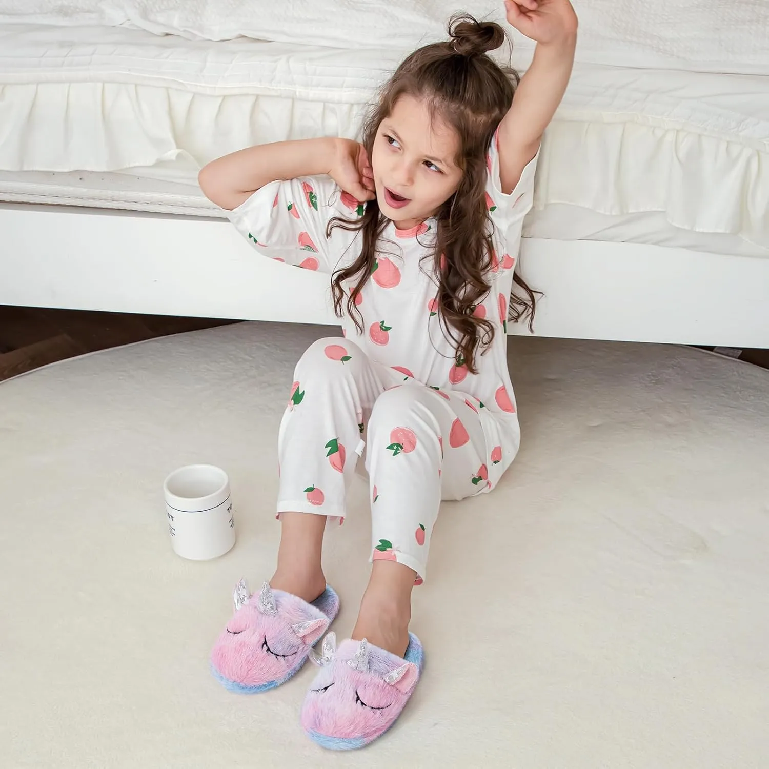 KAKU NANU Kids Slippers Fluffy Warm Rainbow Shoes Memory Foam Home Slides for Girls Boys