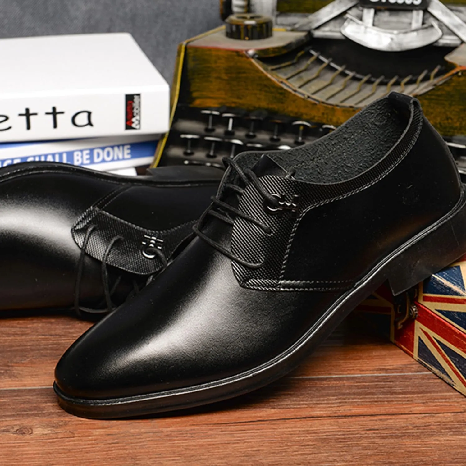 Men's Classic Modern Formal Business Oxford Shoes Lace Up Derbys Comfortable Dress Shoes