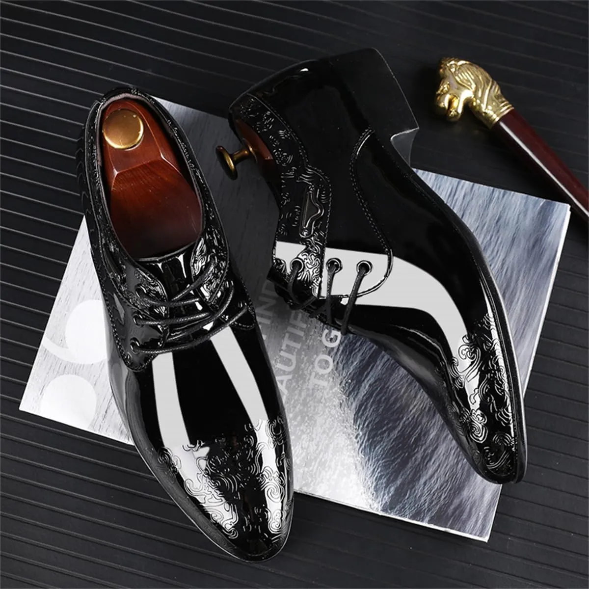 Men's Fashion High Gloss Patent Leather Oxford Formal Business Casual Lace Up Elegant Dress Shoes