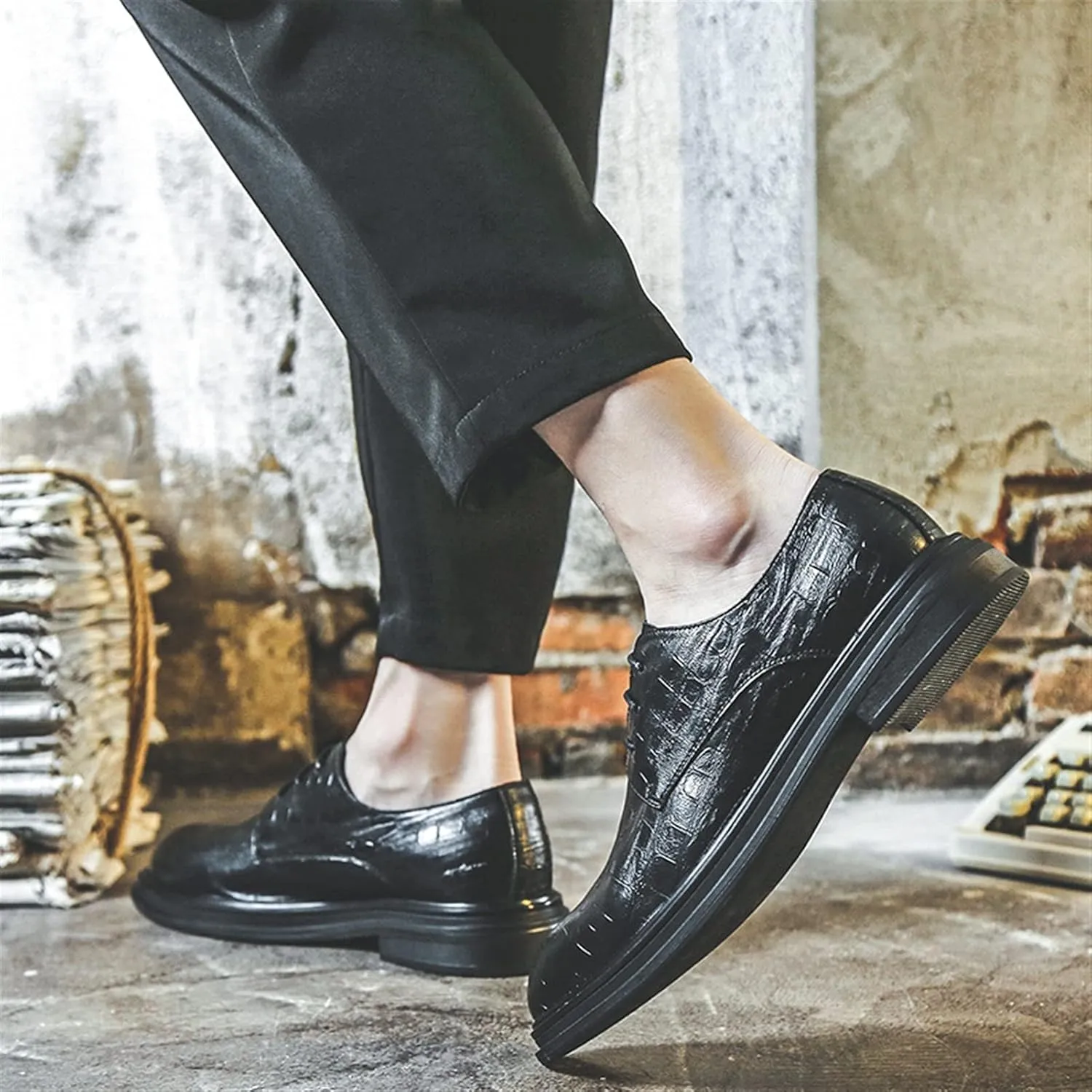 Single Season Formal Oxford Shoes for Men Lace Up Derby Shoes Plaid Round Toe PU Leather Low Top Anti-Slip Block Heel Slip Resistant Business Very Popular Among Young People