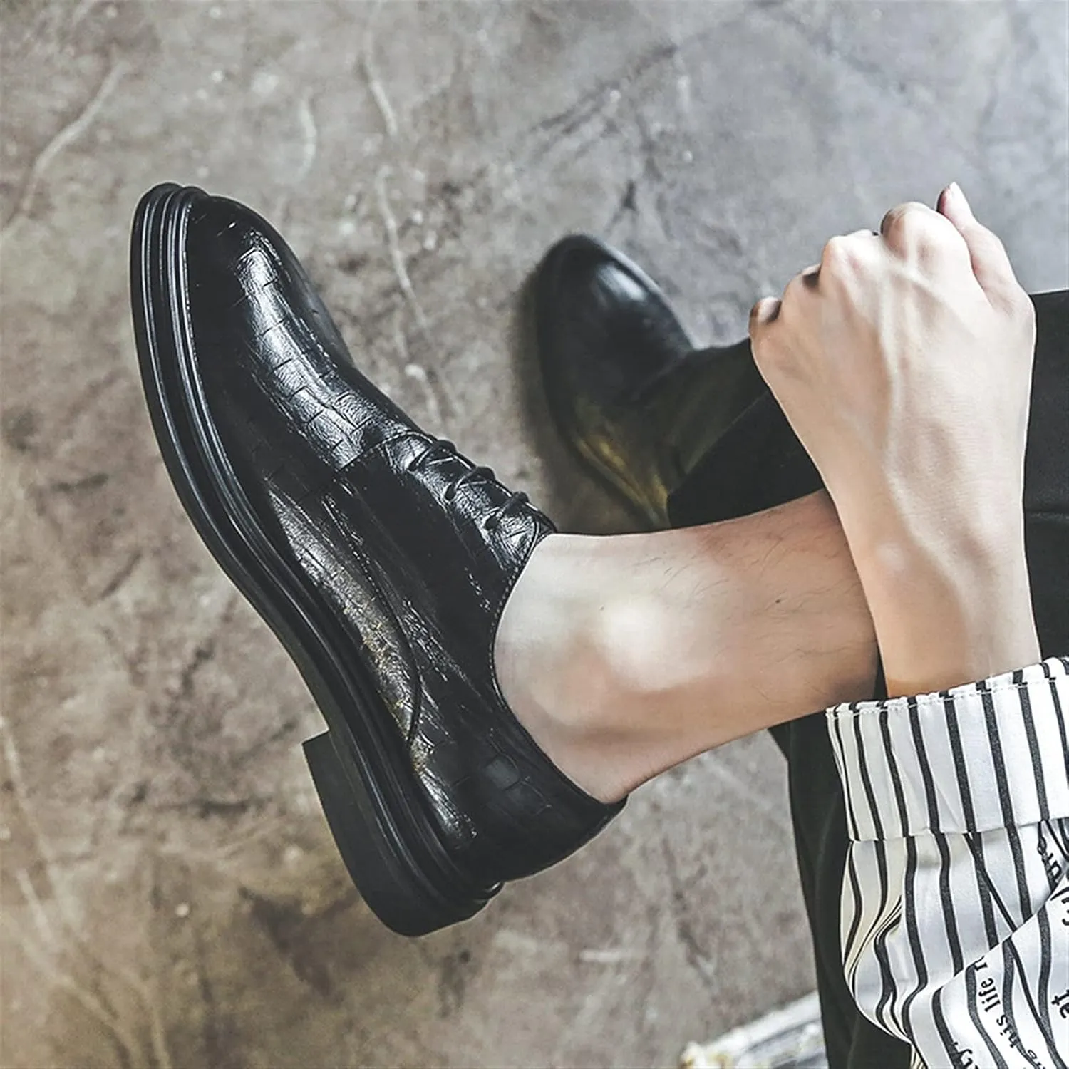 Single Season Formal Oxford Shoes for Men Lace Up Derby Shoes Plaid Round Toe PU Leather Low Top Anti-Slip Block Heel Slip Resistant Business Very Popular Among Young People