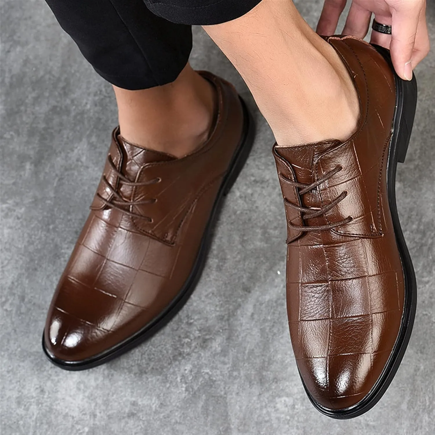 Single Season Formal Oxford Shoes for Men Lace Up Plaid Burnished Toe Derby Shoes Leather Low Top Rubber Sole Anti-Slip Resistant Non Slip Wedding Very Popular Among Young People