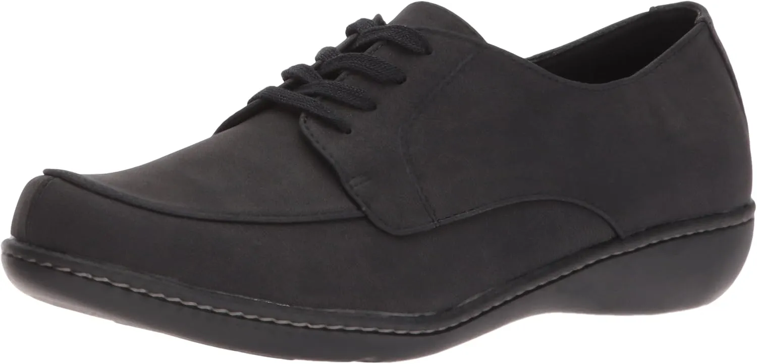 Soft Style Women's Jazlyn Slip-On Loafer