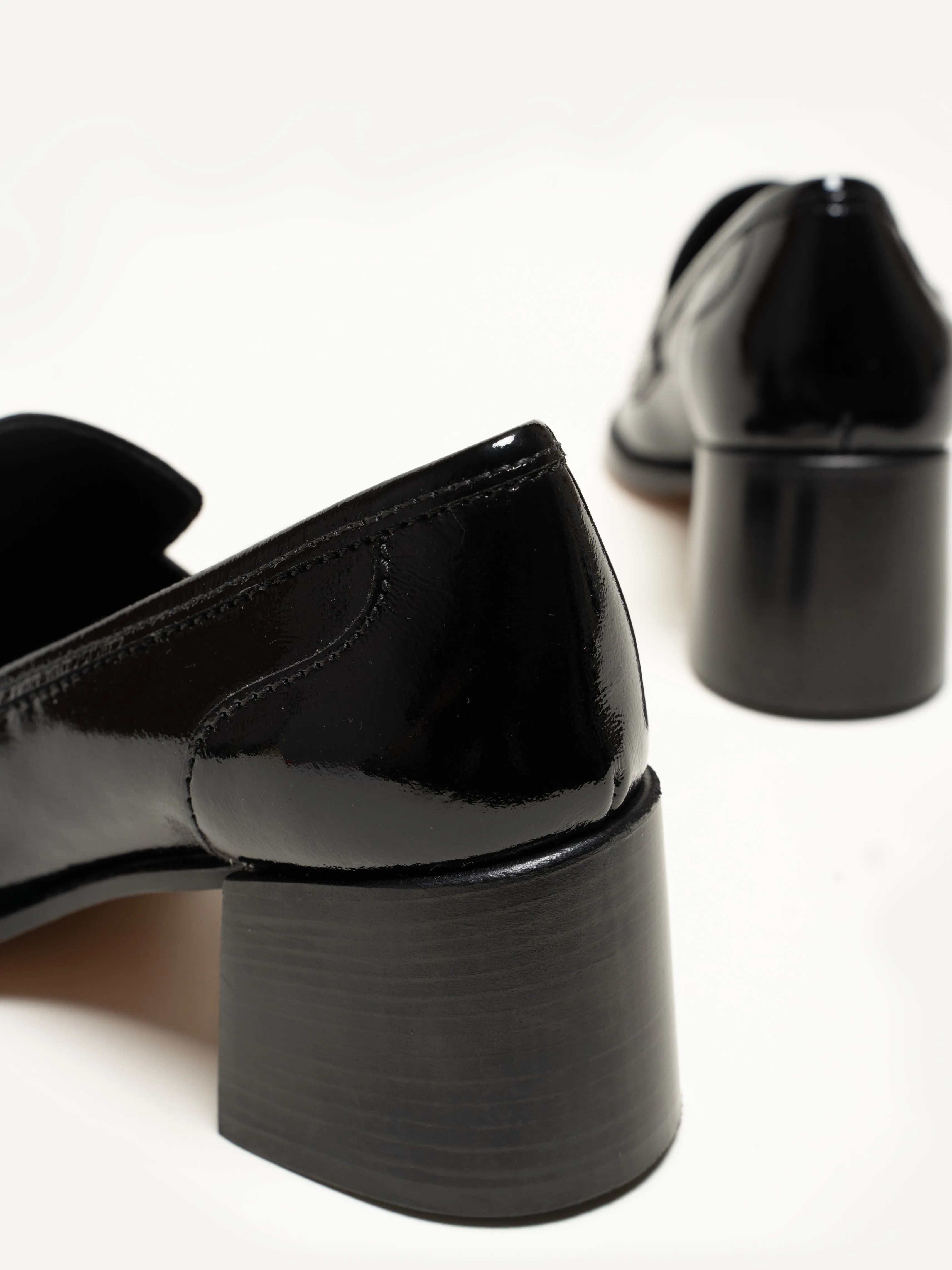 The Adelaide (Sample Sale)
