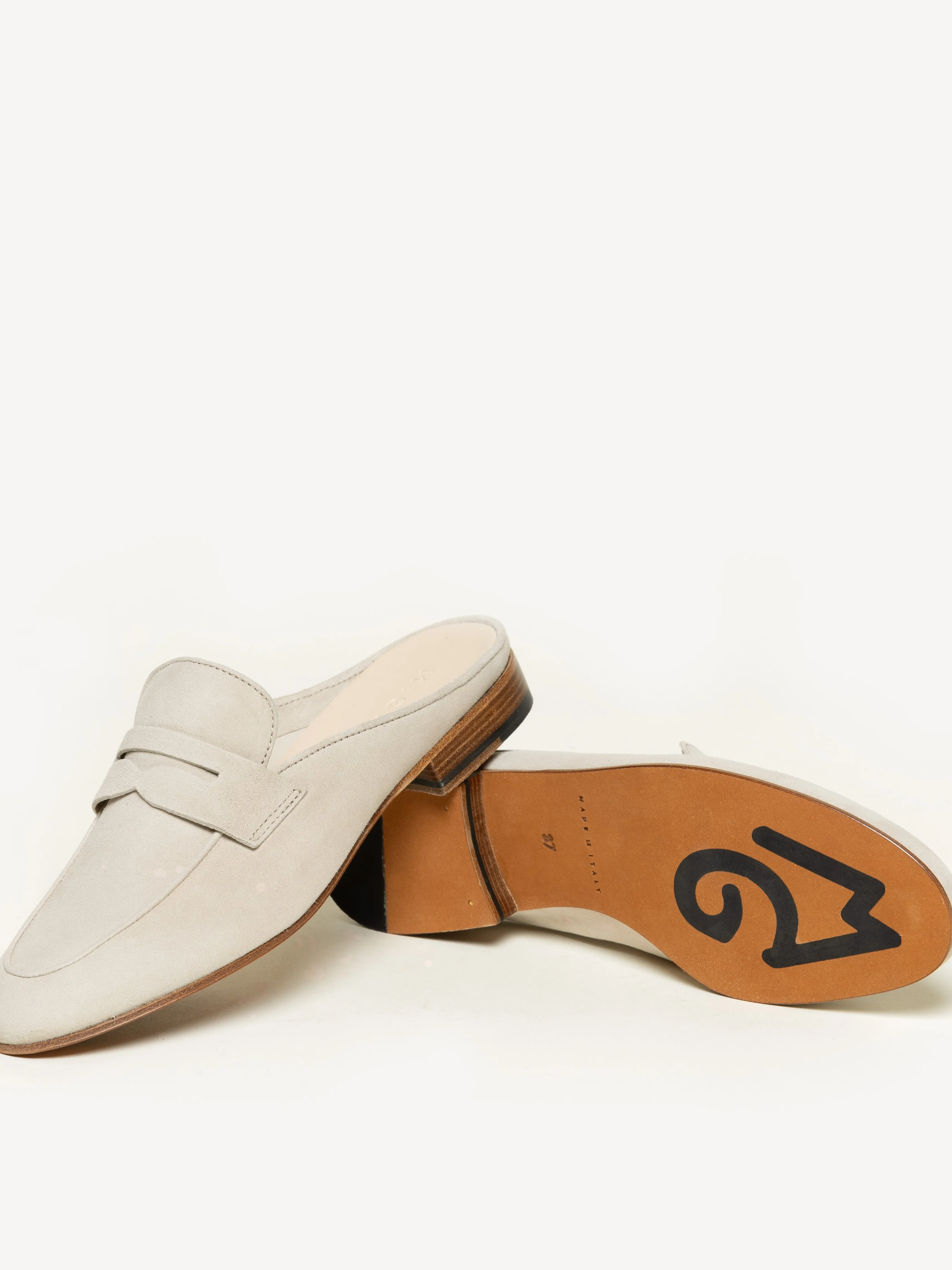 The Sacca Donna Mule (Sample Sale)