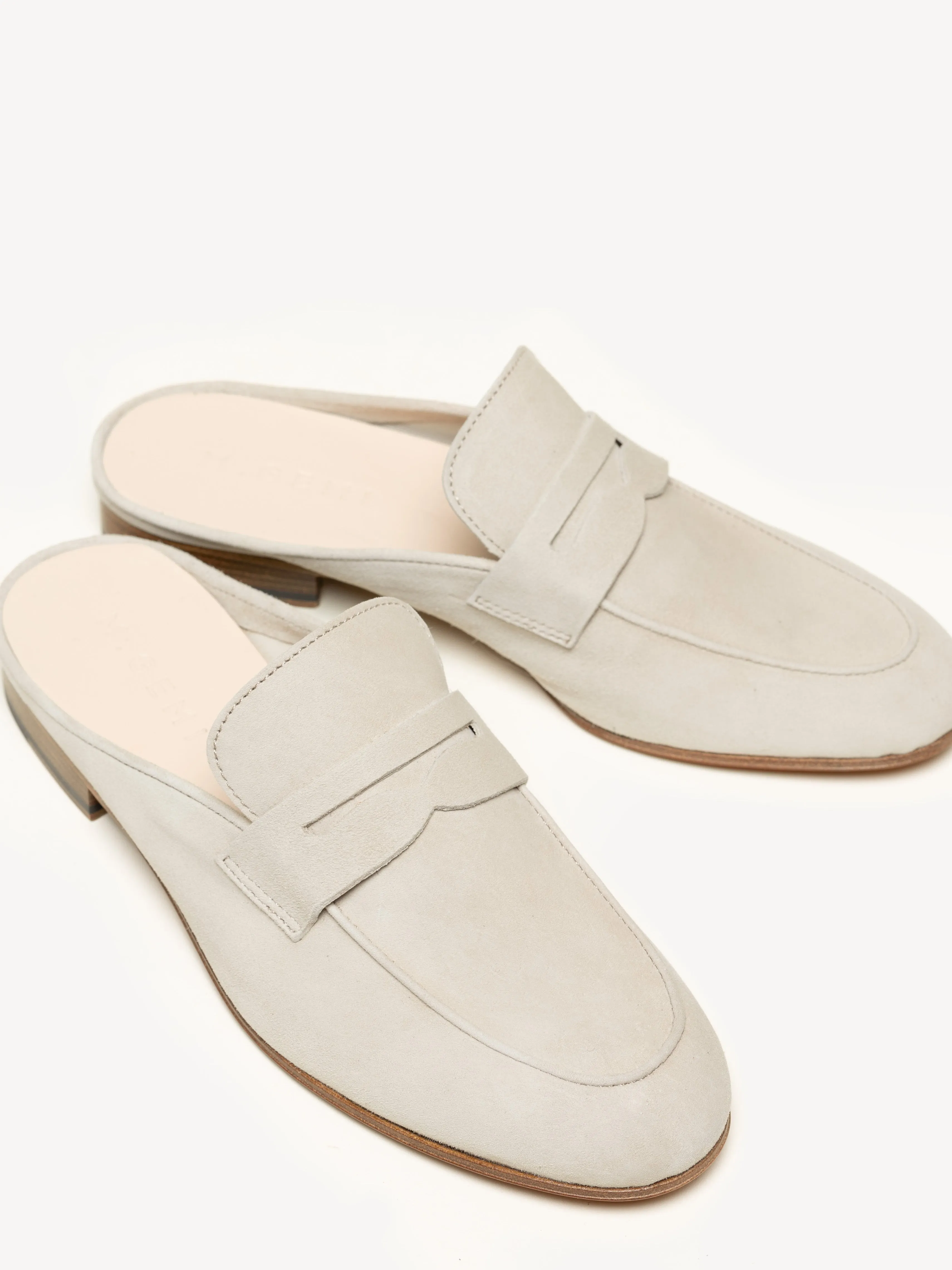 The Sacca Donna Mule (Sample Sale)