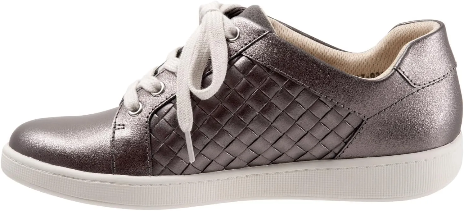 Trotters Women's Universal Loafer