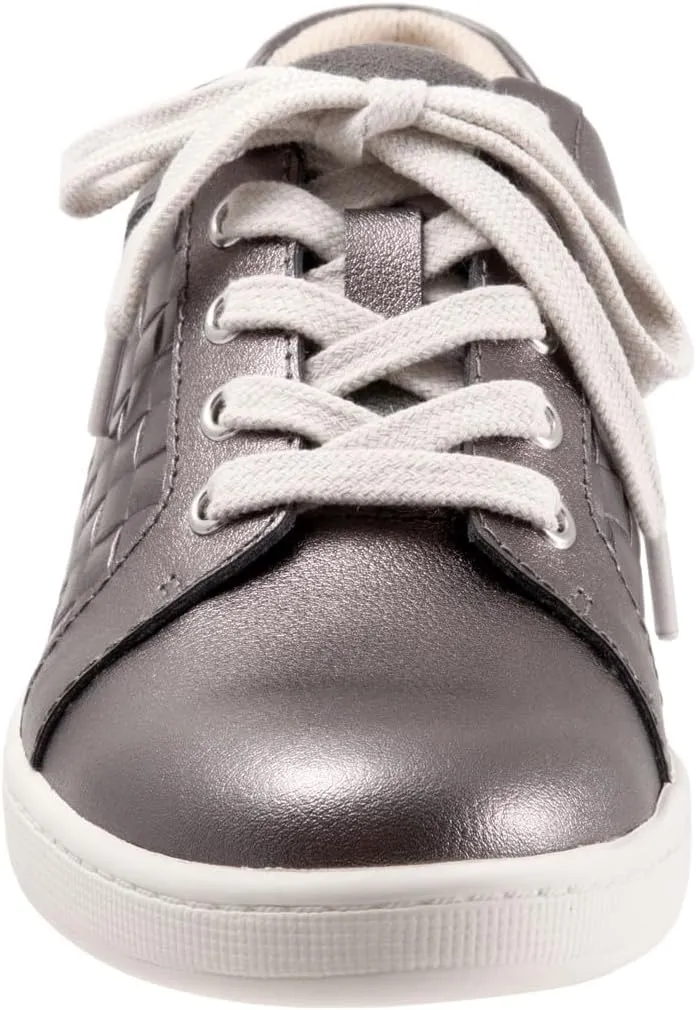 Trotters Women's Universal Loafer
