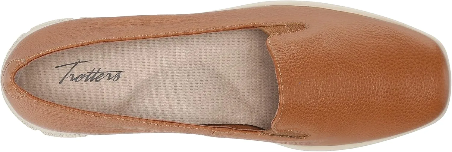 Trotters Women's Universal Loafer