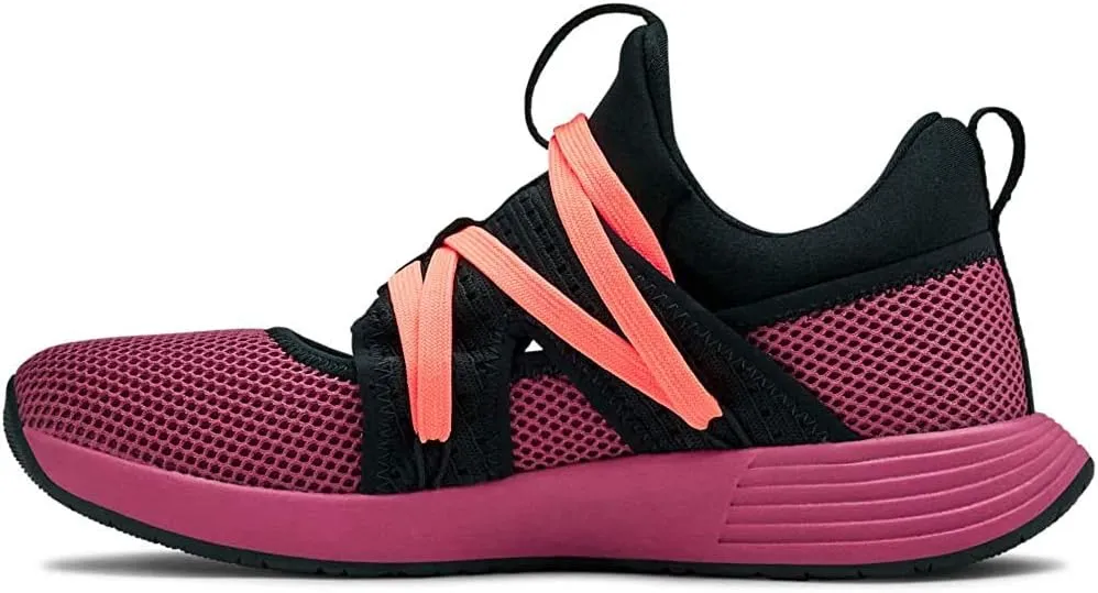 Under Armour Women's Breathe Sola Sneaker