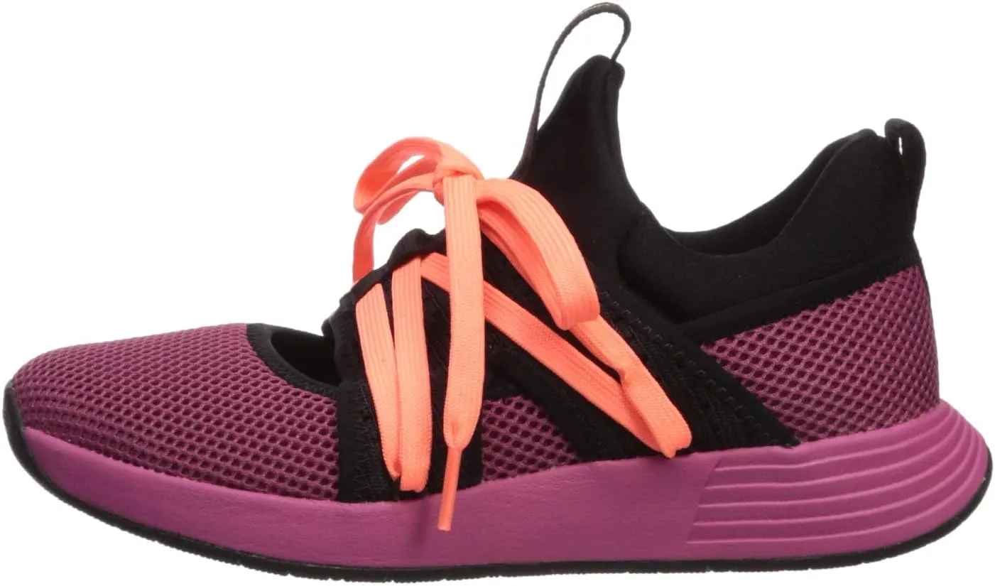 Under Armour Women's Breathe Sola Sneaker