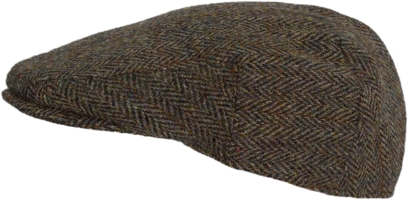 Walker and Hawkes Oakmoor Harris Tweed Flat Cap for Men - Classic Men’s Hat Made from Virgin Wool, Light and Water-Resistant