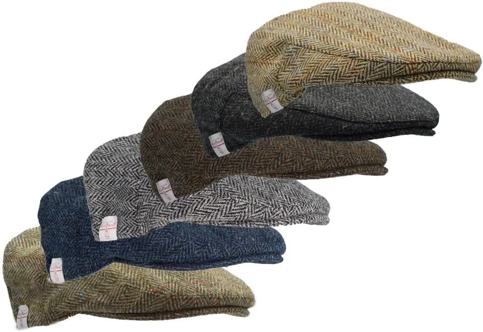 Walker and Hawkes Oakmoor Harris Tweed Flat Cap for Men - Classic Men’s Hat Made from Virgin Wool, Light and Water-Resistant