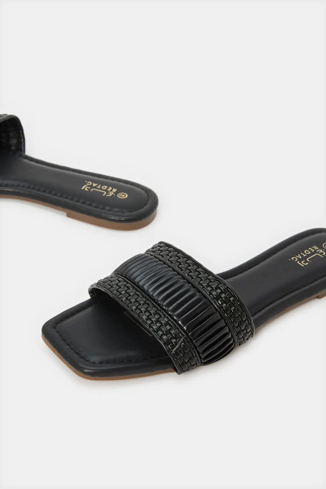 Women Black Textured Mule