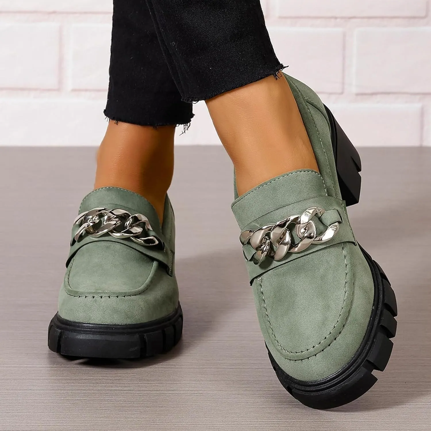 Women's Platform Loafers Slip On with Chain Comfort Chunky Casual Business Work Shoes Loafers Slip on Round Toe