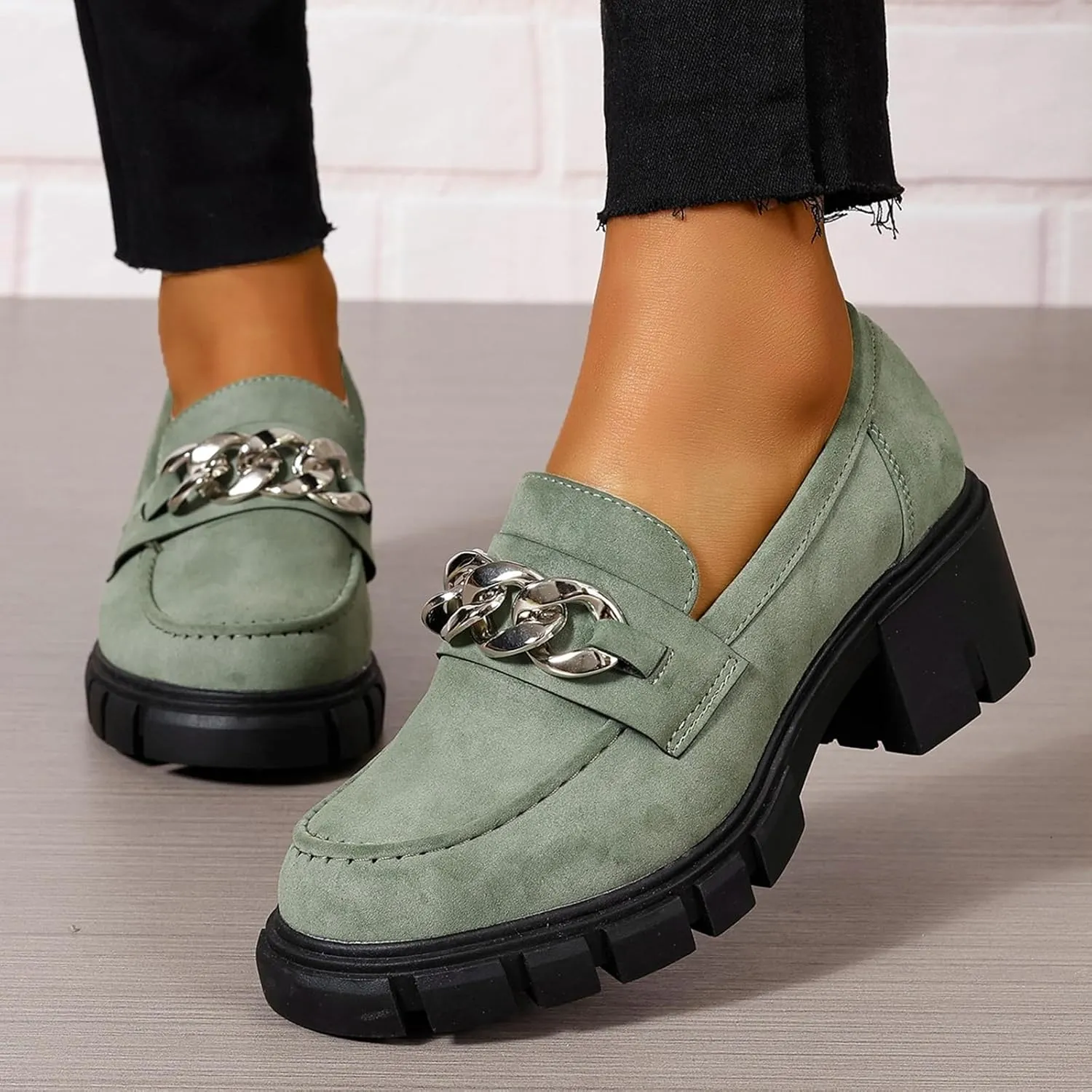 Women's Platform Loafers Slip On with Chain Comfort Chunky Casual Business Work Shoes Loafers Slip on Round Toe
