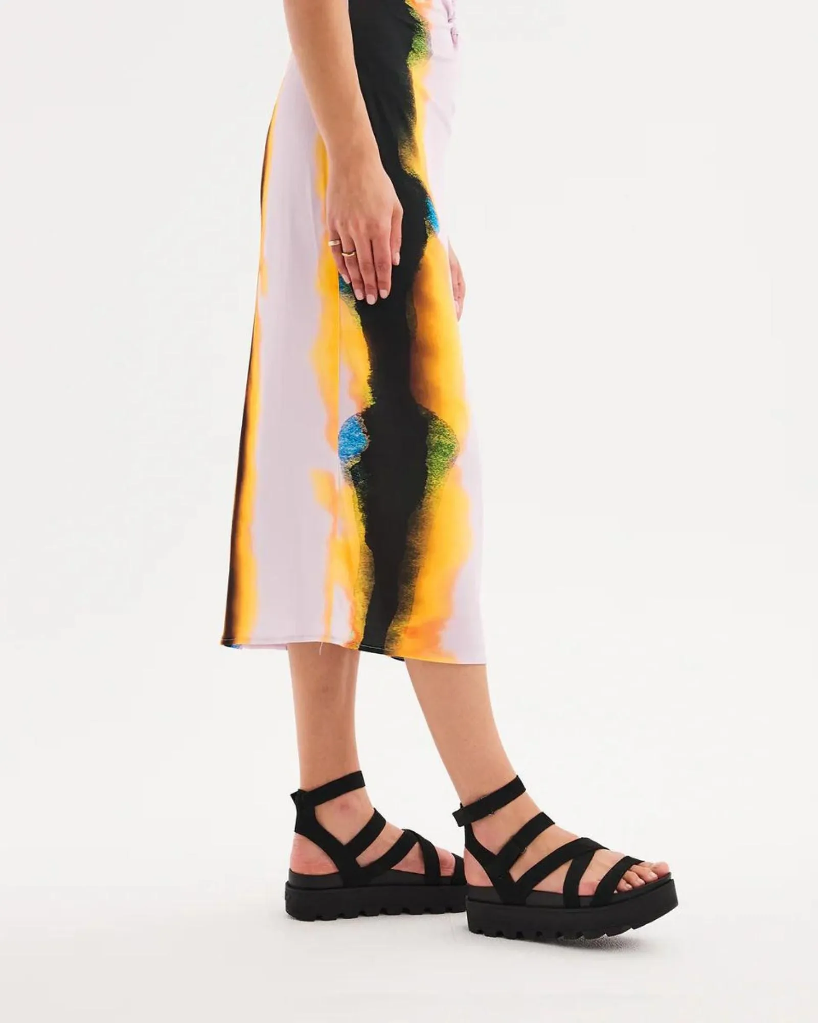 ZEZE WEDGE MULTI BLACK